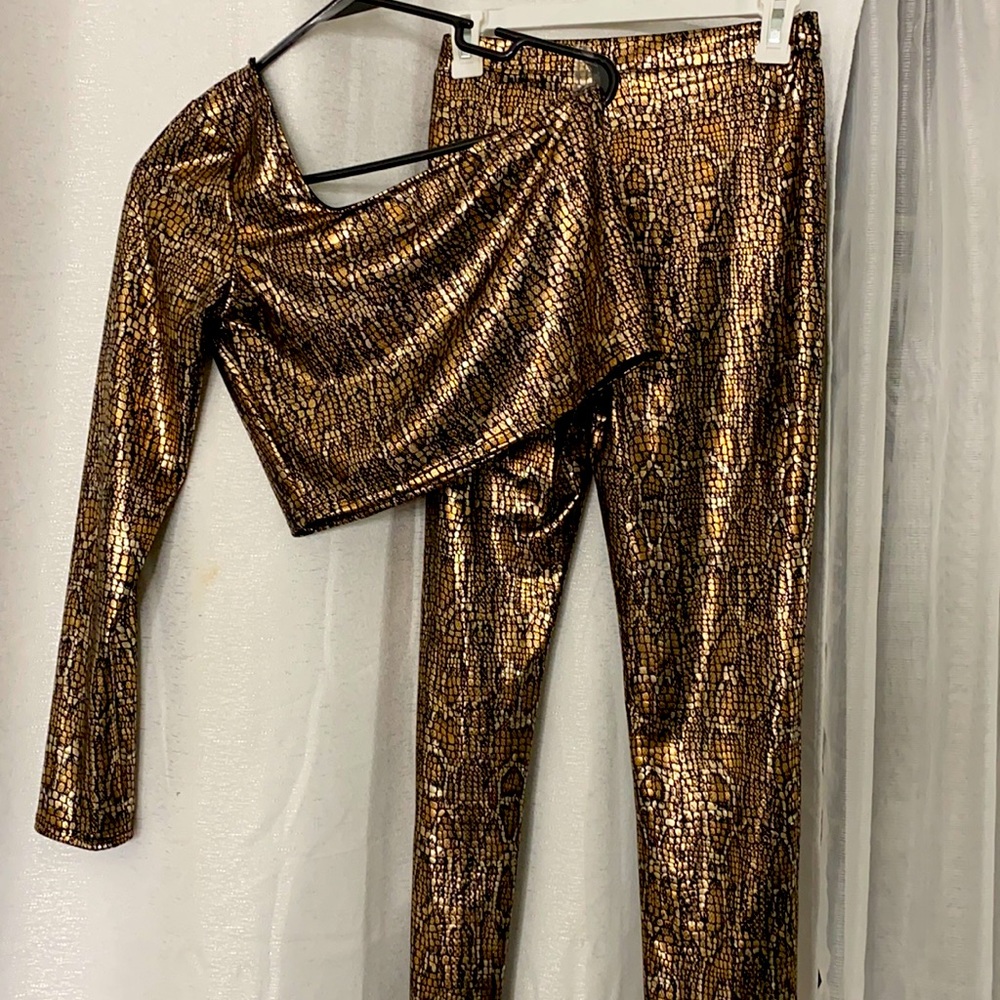 Fashion nova, two piece set